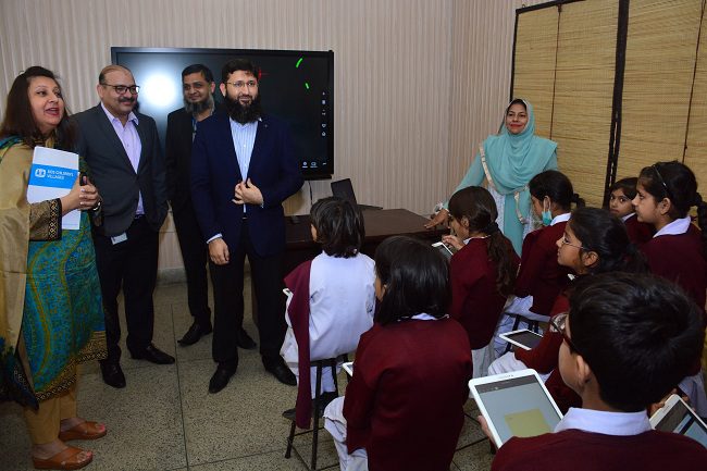 Samsung creates another Smart-School at SOS village Lahore