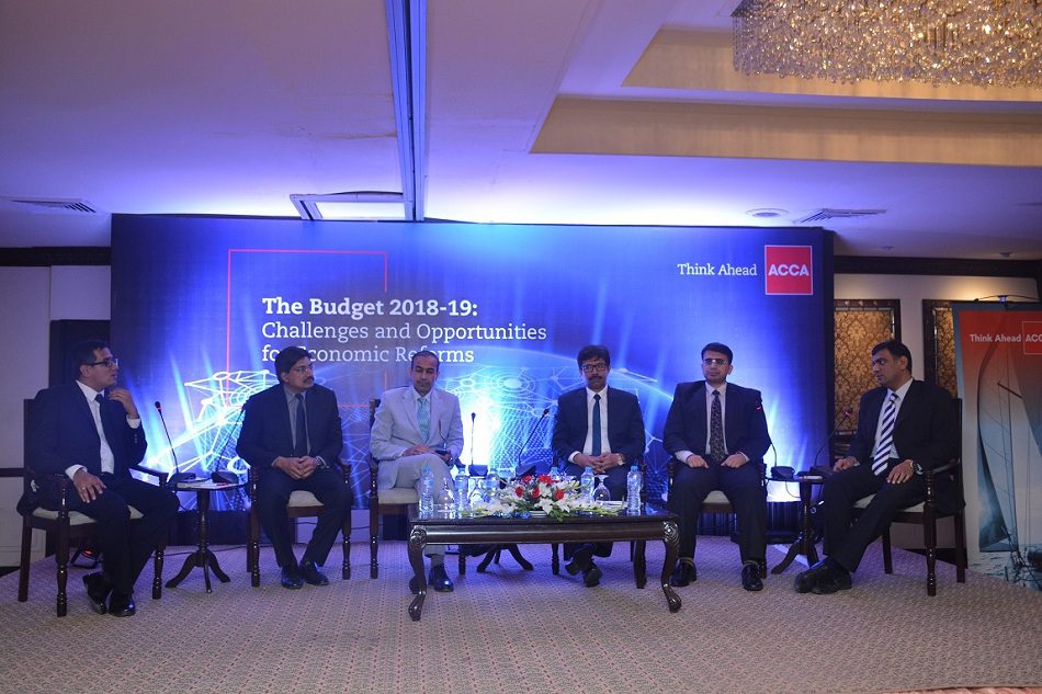 ACCA Pakistan hosts discussion on “The Budget 2018–19: Challenges and Opportunities for Economic Reforms” in Lahore
