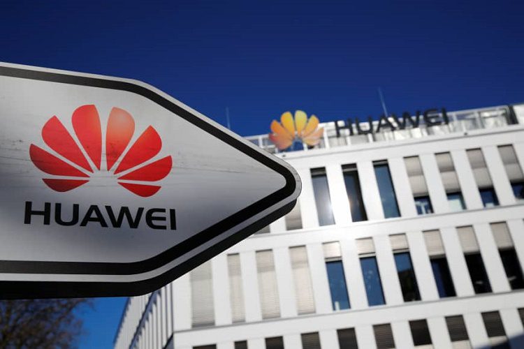 US worldwide Spy network threatened by Huawei expansion
