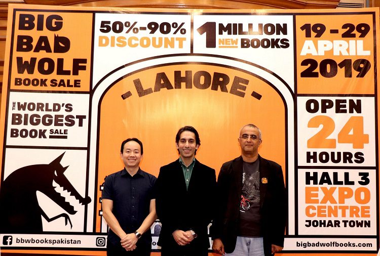 The World’s Biggest Book Sale will soon open its doors in Pakistan for the first time ever with books at 50% – 90% discounts!