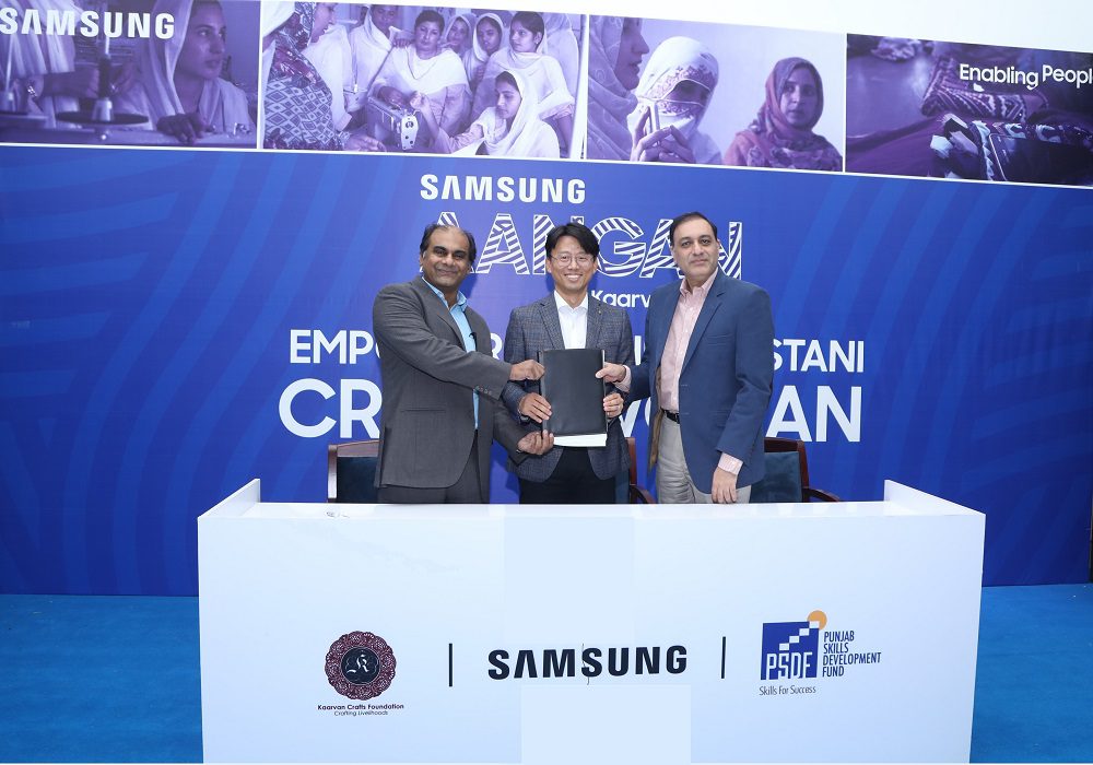 Samsung Empowers Rural Female Artisans by supporting their Craftsmanship through its Corporate Citizenship Initiative - Aangan