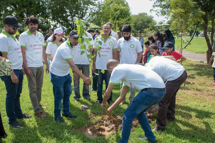 Zong 4G’s New Hope Volunteers Spend Their Time Planting Trees