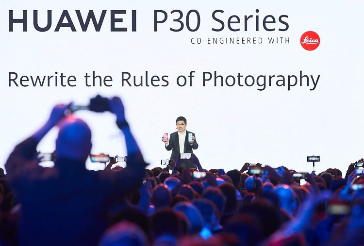 Huawei Debuts Groundbreaking HUAWEI P30 Series at Paris Launch Event
