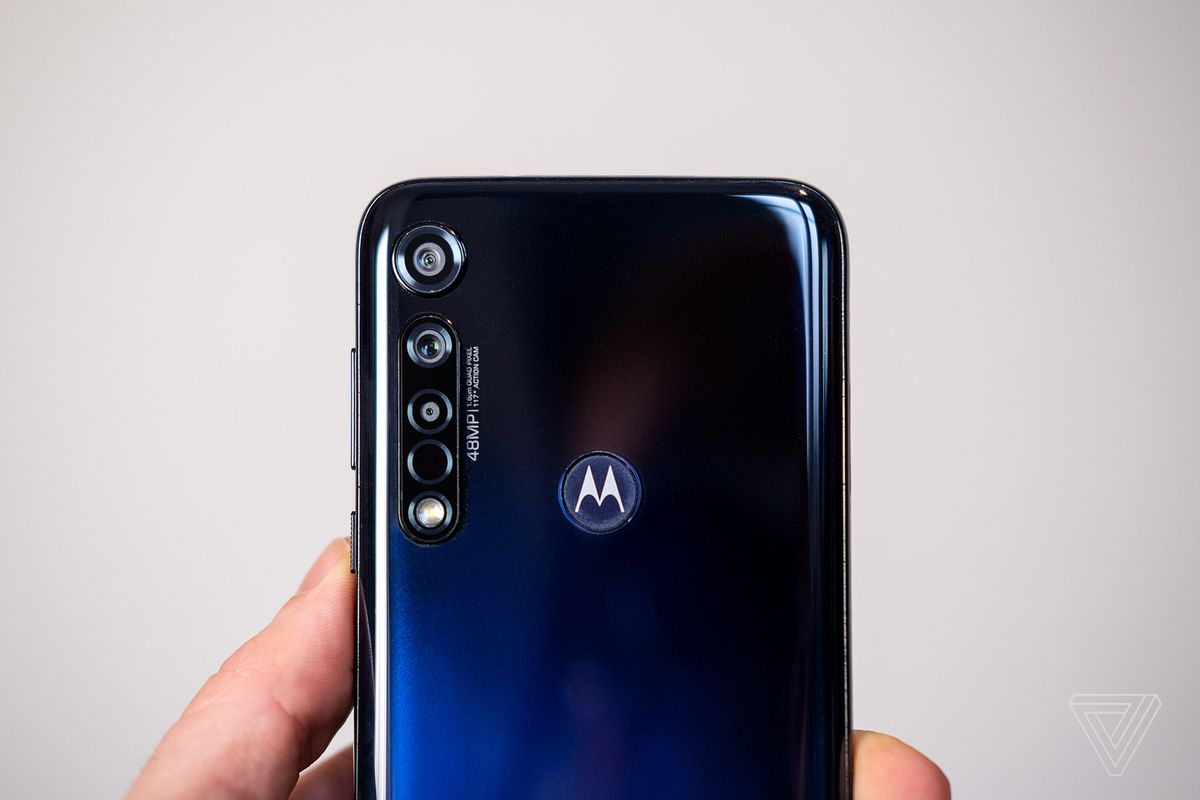 Motorola vows to release lightning-rapid flagship device in 2020