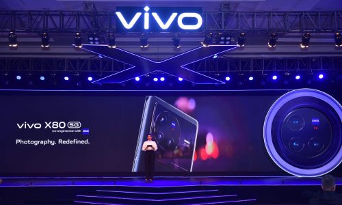 vivo Launches Flagship X80 in Pakistan